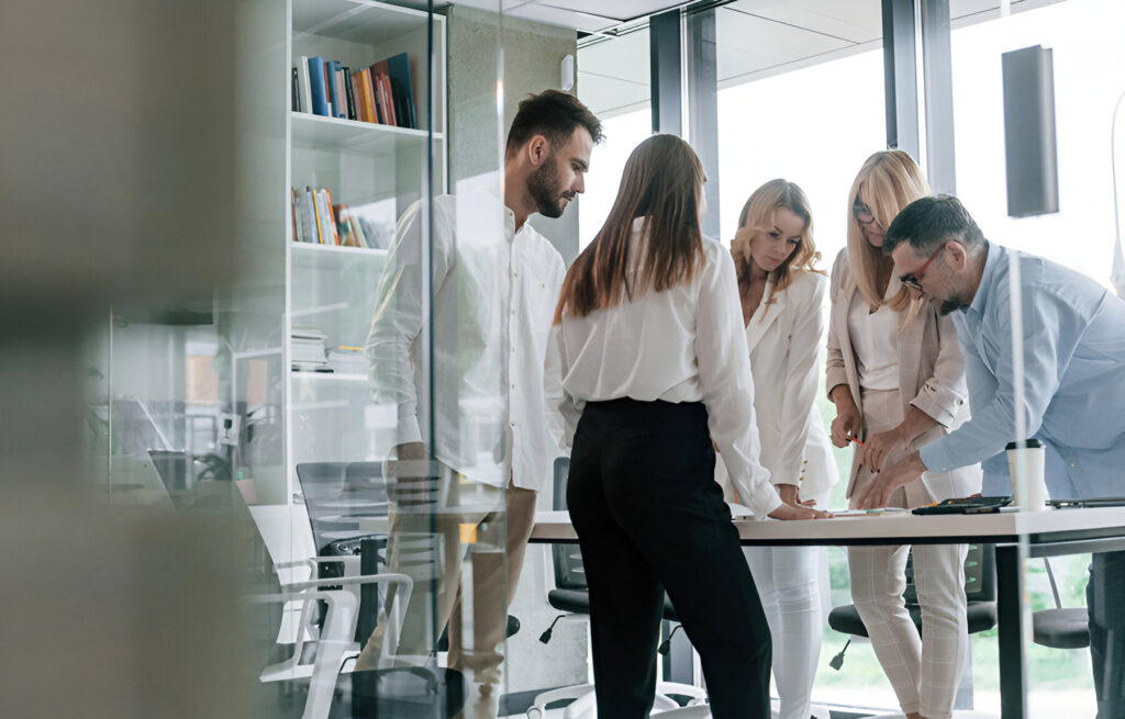 Deister Software – Innovation 4 Equipo de Deister en una reunion